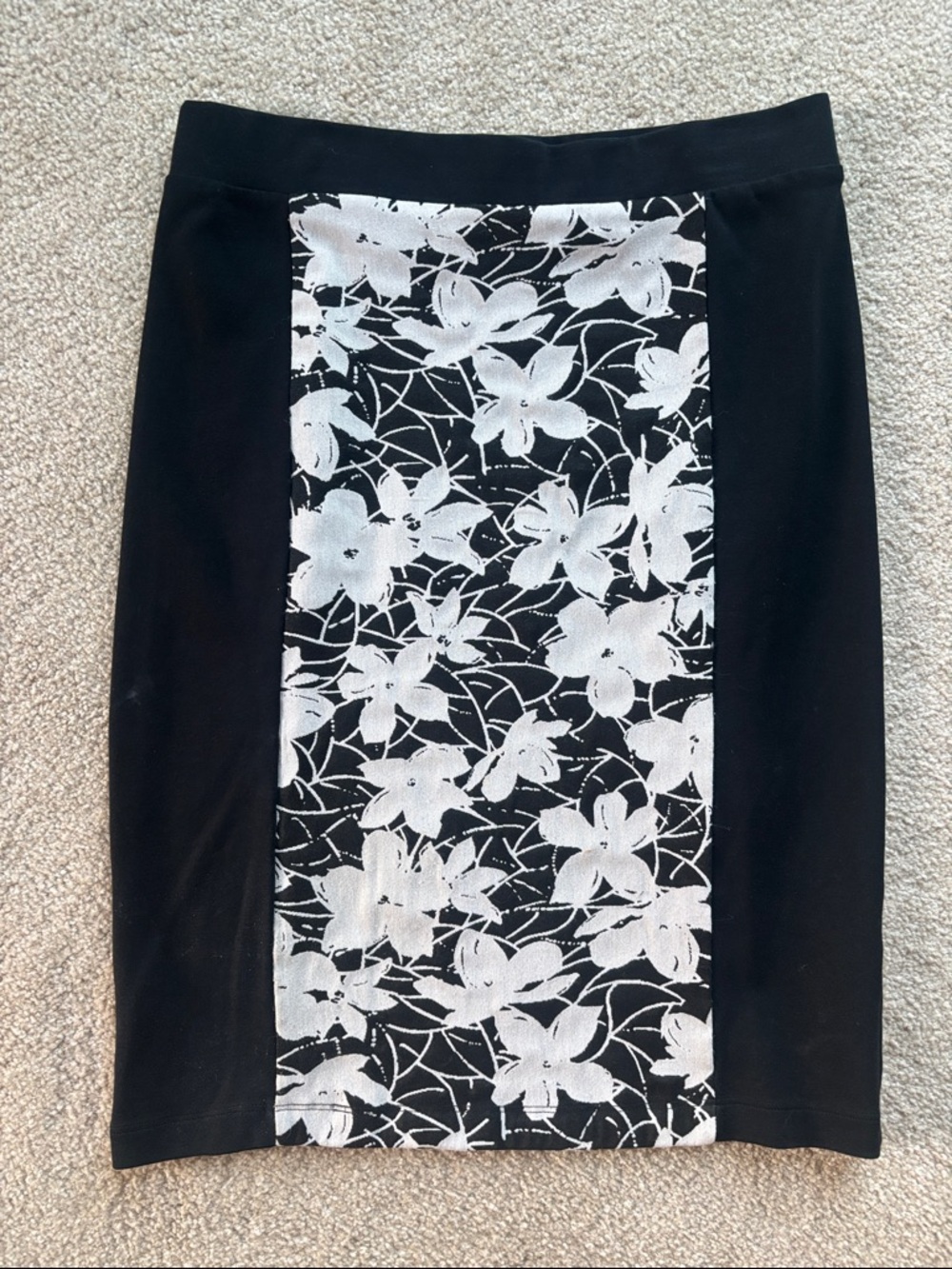 Black & White Floral Paneled Pencil Skirt